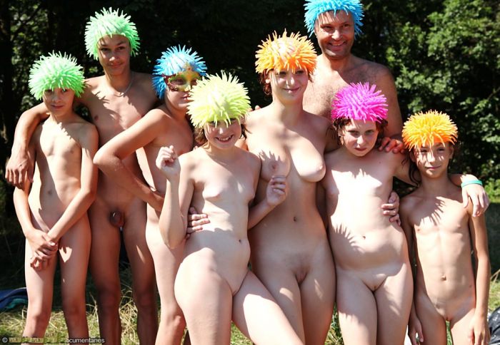Familien picknick Nudisten auf Natur video [Nudismus-Sammlung]